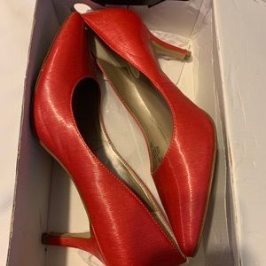 Alfani Jeulesred Heels